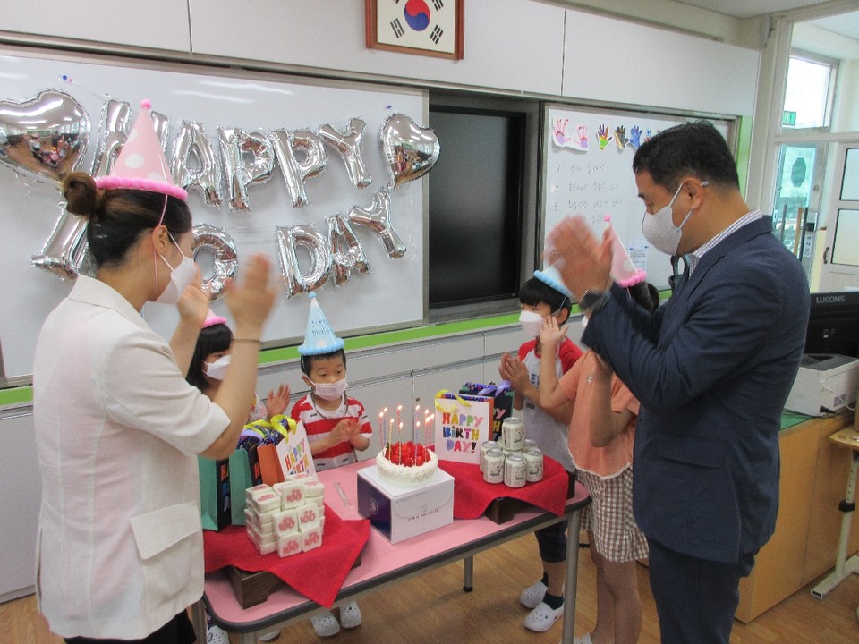 청풍초 1학년들 「HAPPY 100 DAY」 행사