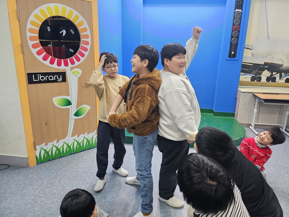 고흥 남양초, 스스로 기획한 어울림 행사로 따뜻한 한 해 마무리 - 교육 뉴스 | 코리아NEWS