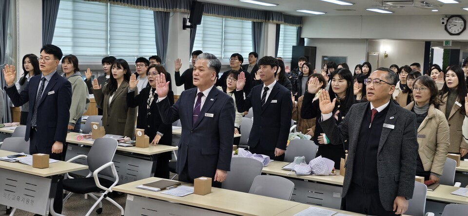 장흥교육지원청, 탄소중립 위해 ‘넷제로’ 실천 선언 - 행정 | 코리아NEWS