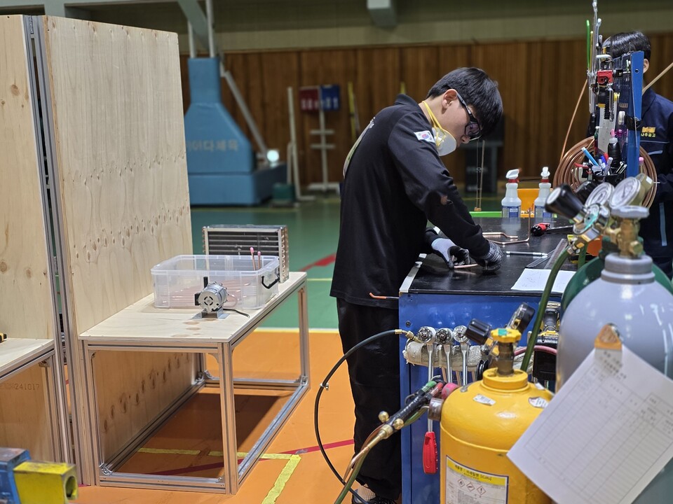 나주공고, 기능경기대회서 금은동 싹쓸이…기술 명가 위상 다시 확인