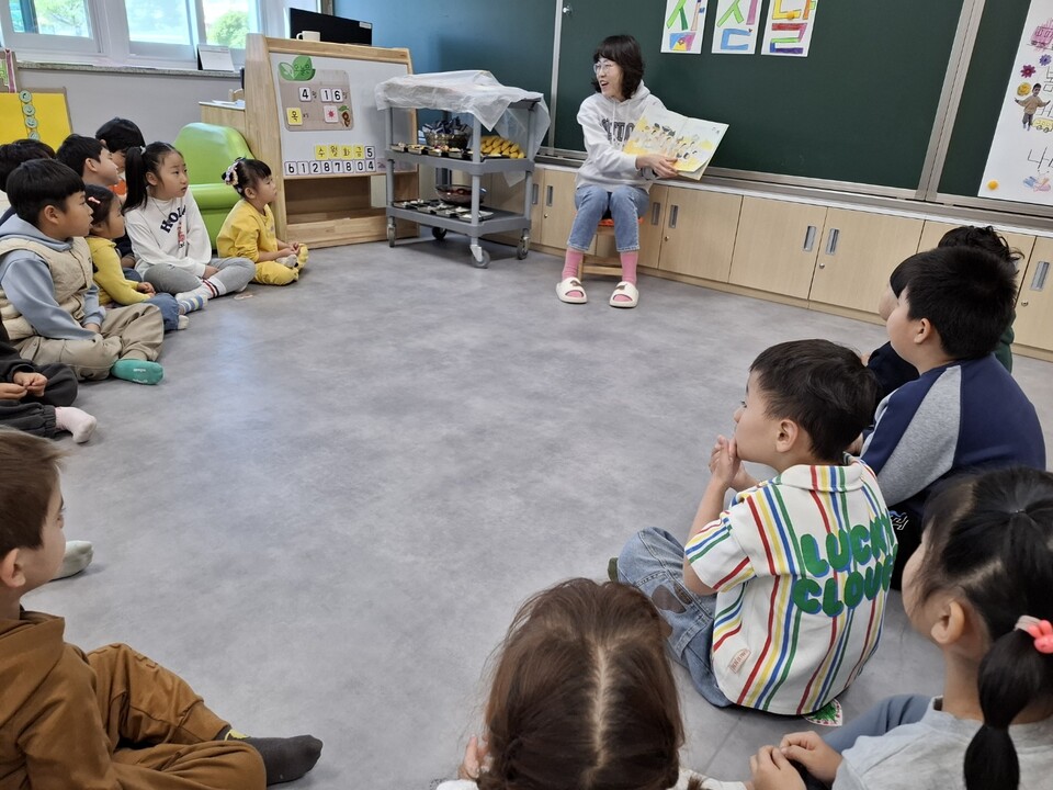 순천성남유치원, 세시풍속 배우며 형·동생 하나 되기 - 교육 | 코리아NEWS