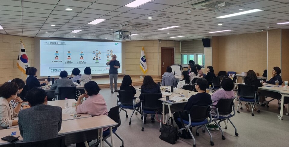 전남교육청, 학폭 대응 패러다임 전환…‘처벌’서 ‘관계 회복’으로 - 교육 | 코리아NEWS