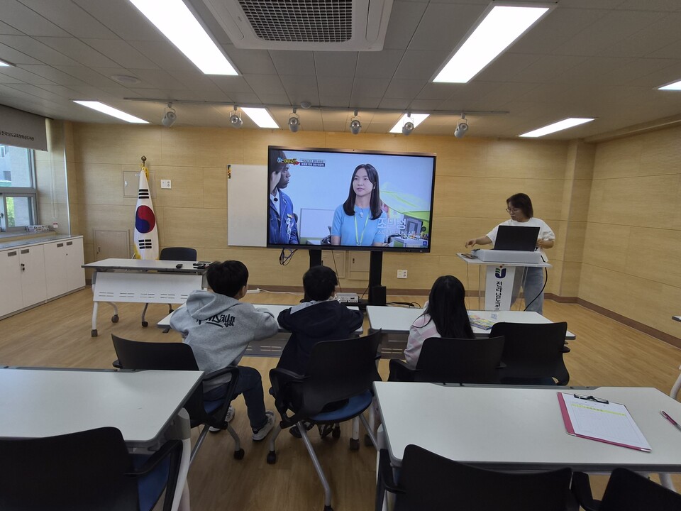 화순도서관, 초등생 눈높이 맞춘 뉴스미디어 리터러시 교육 실시