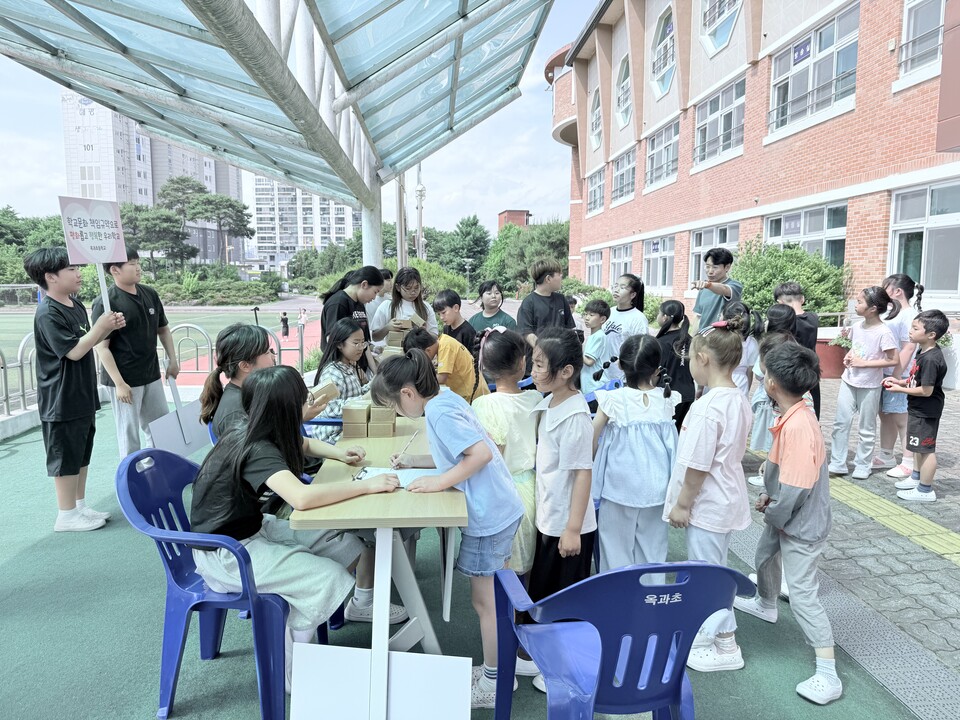 옥과초, 존중과 배려의 학교문화 만든다…학생·학부모 함께 서명