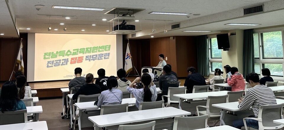 전남 특수교육, 미래 산업을 이끌 ‘직무 훈련’ 강화 - 교육 | 코리아NEWS