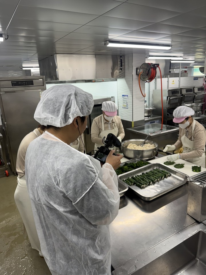 전남여수여고, 맛있는 저탄소 채식으로 전국 ‘맛집’ 등극 - 교육 | 코리아NEWS