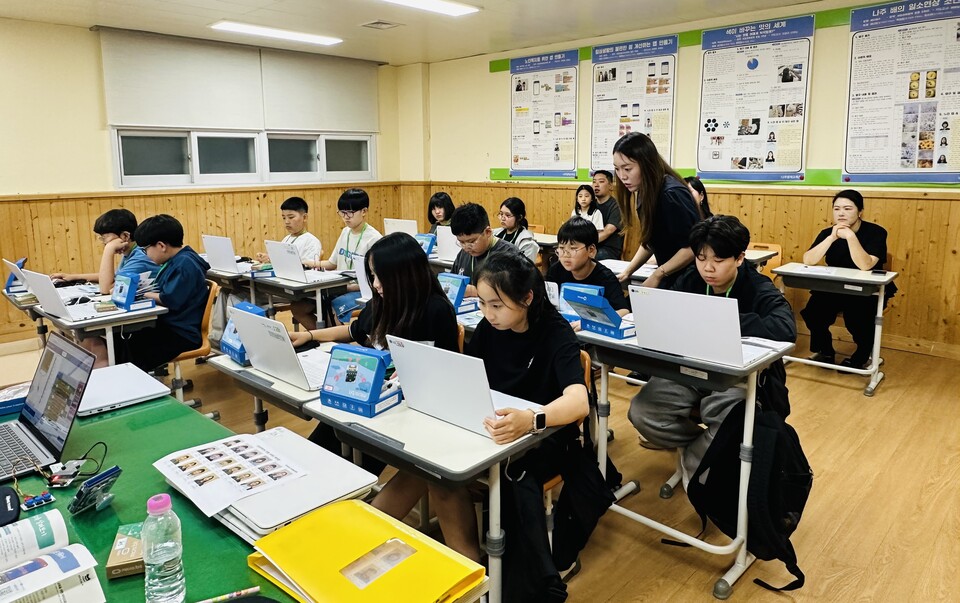 나주영재교육원, 80명 학부모 초청해 창의융합형 공개수업 개최
