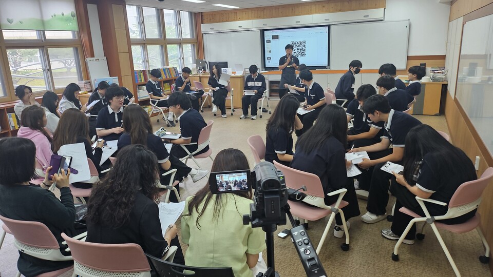 책 읽는 전남, AI시대 대비하는 ‘독서인문교육’ 현장 확산