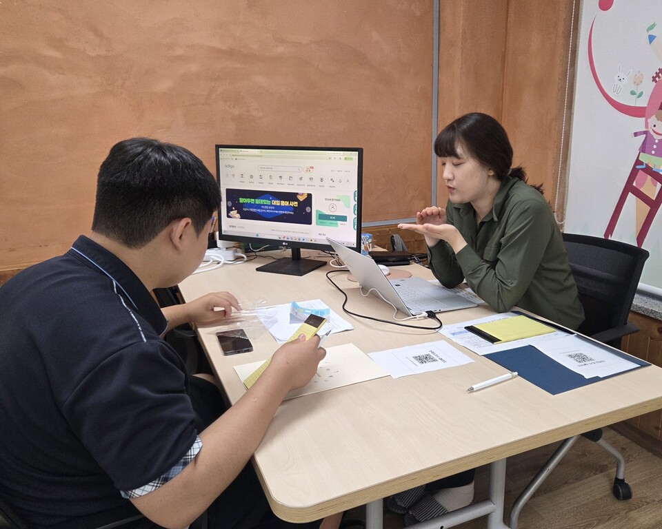 장흥교육지원청, 전문가와 함께하는 ‘1:1 맞춤형 진로진학상담’ 성료 - 교육 | 코리아NEWS