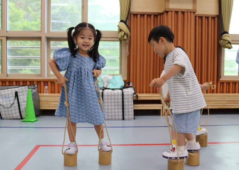 광양중마유치원, 전래놀이로 우리 문화의 소중함 배워 - 교육 | 코리아NEWS