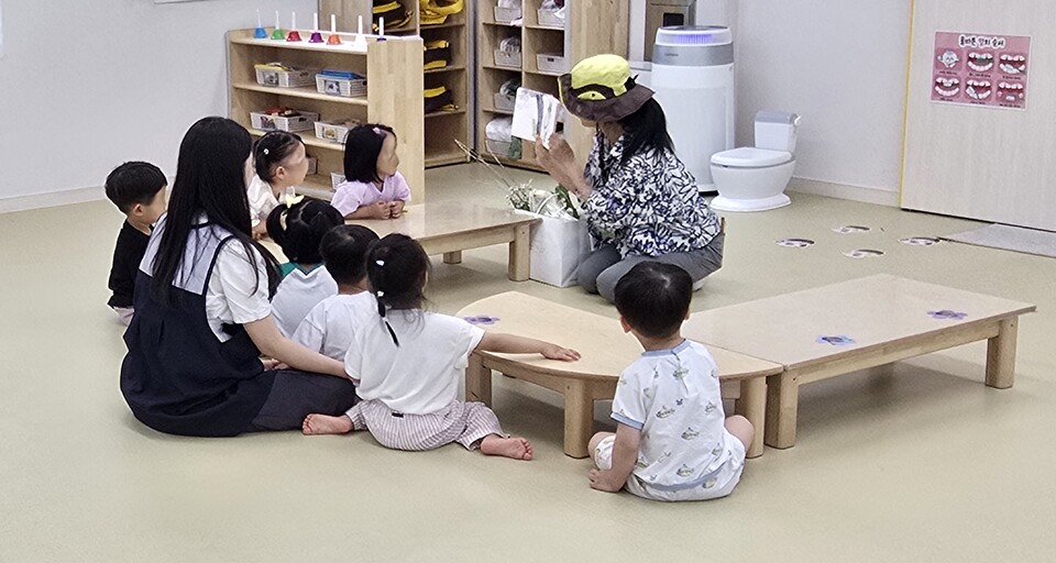 그림책 만나는 자연놀이, 순천이 영·유아 생태 감수성을 키운다 - 교육 | 코리아NEWS
