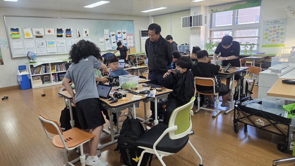 광양중마초, 학교가 체험관으로 변신…진로·문화 체험의 날 - 교육 | 코리아NEWS