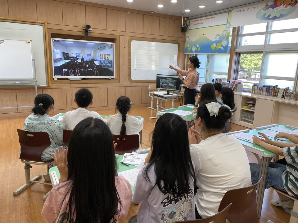 이양초, 호주 학생들과 화상수업으로 '실전 영어' 도전 - 교육 | 코리아NEWS