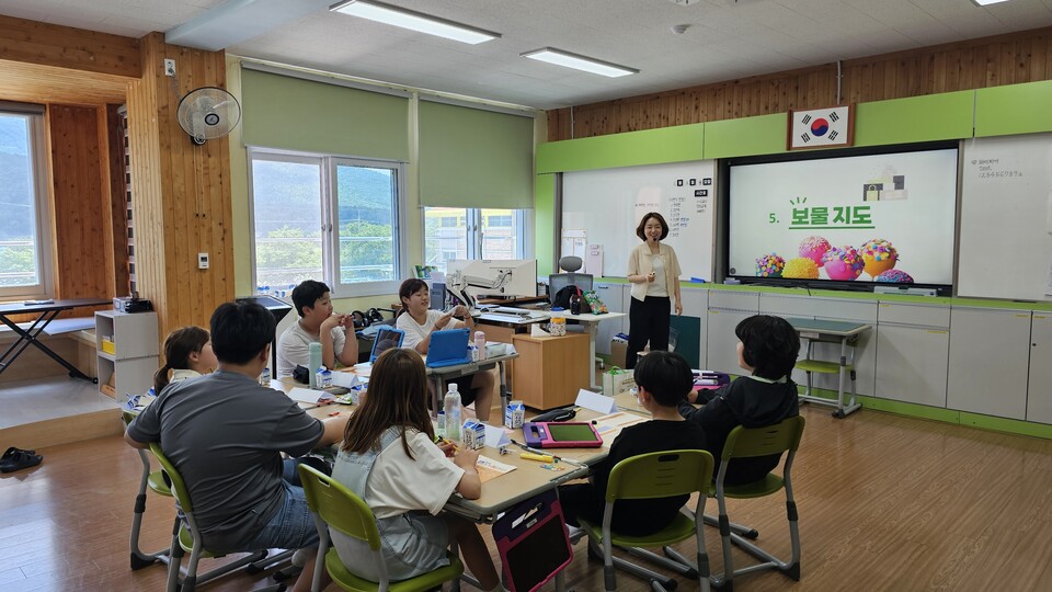 AI로 미래 꿈 설계하는 삼기초, 첨단 진로교육 도입 - 교육 | 코리아NEWS