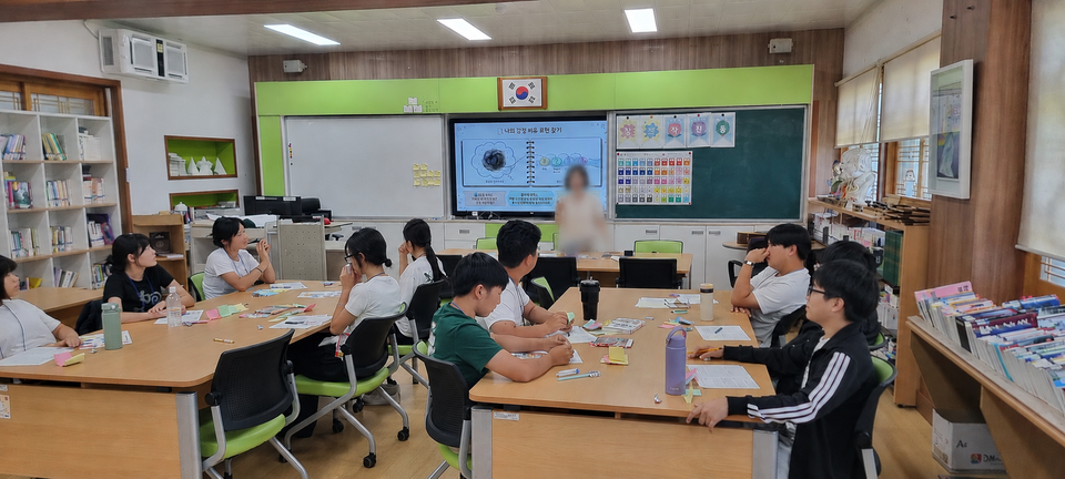 작은 학교의 큰 울림, 강진작천중 ‘마음챙김’으로 행동하는 생명 존중 - 교육 | 코리아NEWS