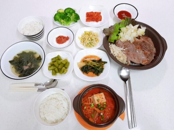 아내의 '그냥 할 수 있는 일'이 내게 남긴 깊은 울림 - 일반 | 코리아NEWS