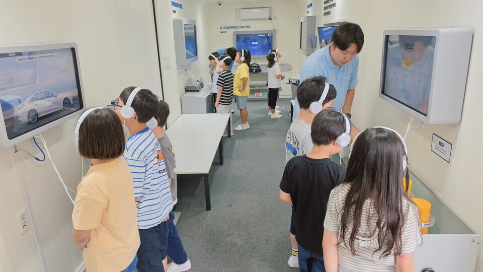 계산초, ‘달리는 과학실험실’로 미래 과학인 꿈 키운다 - 교육 | 코리아NEWS